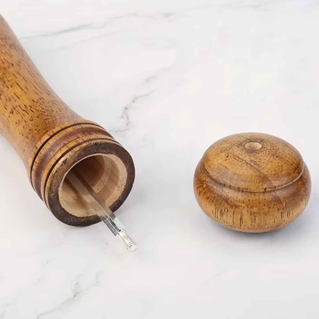 oakwood-pepper-grinder