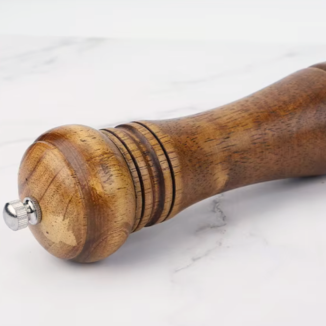 oakwood-pepper-grinder