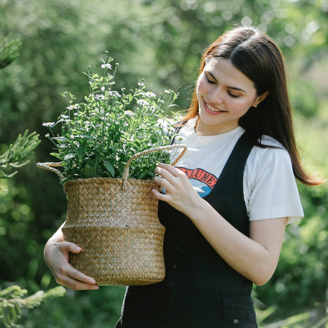 Seagrass Baskets for Plants and the Planet