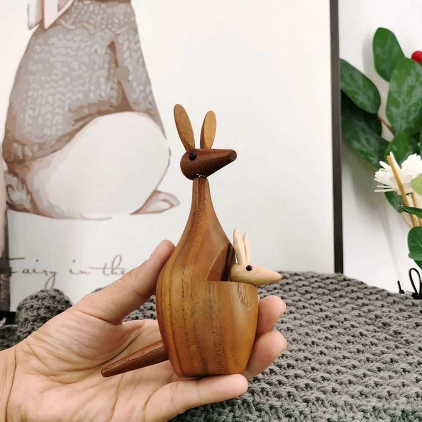 Wooden Kangaroo Decor with Baby Kangaroo